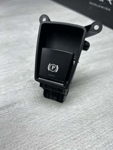 BMW 12-18 M6 F06 F12 F10 M5 528 535 Parking Brake Auto Hold Switch