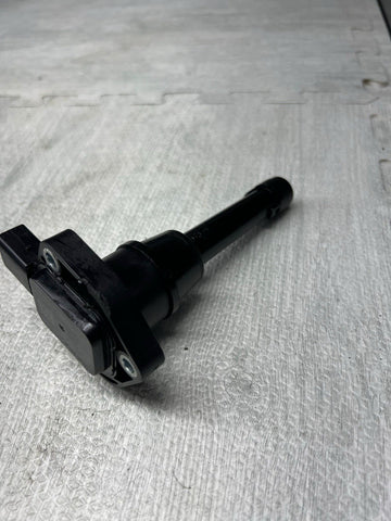 BMW 21-25 G20 G30 G31 G01 G80 G82 G83 M3 M4 S58 Oil Level Sensor 5A14C01 863875