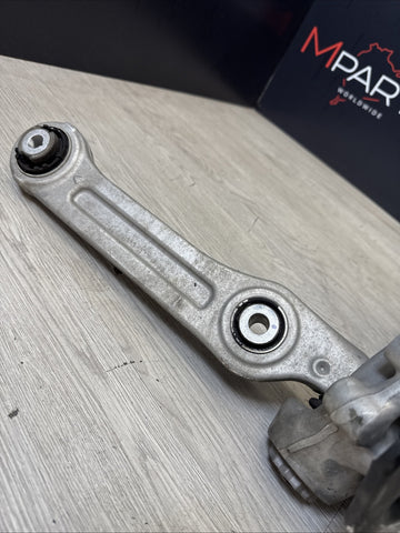 2015-2025 MERCEDES C300 4MATIC FRONT RIGHT SIDE SUSPENSION SPINDLE KNUCKLE OEM