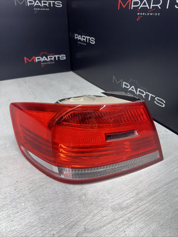 07-10 OEM BMW E92 M3 Coupe Rear Left Driver Side Outer Tail Light *Notes*