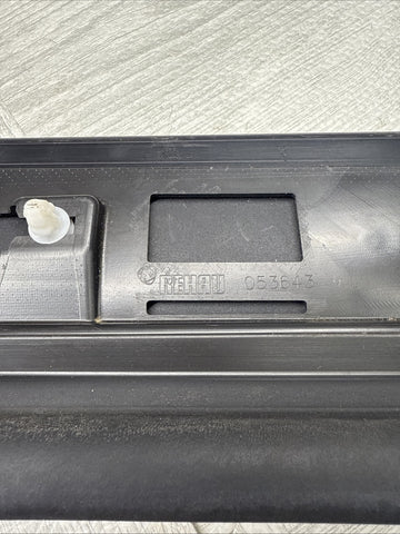 19-22 Porsche Cayenne Front Left Driver Side Lower Door Molding Trim OEM