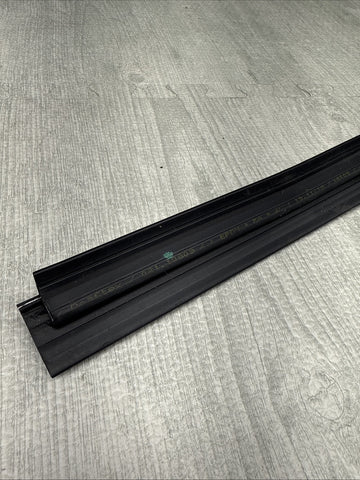 14-20 BMW 4 F33 F83 M4 CONVERTIBLE REAR LEFT WINDOW SLOT SEAL TRIM MOULDING OEM