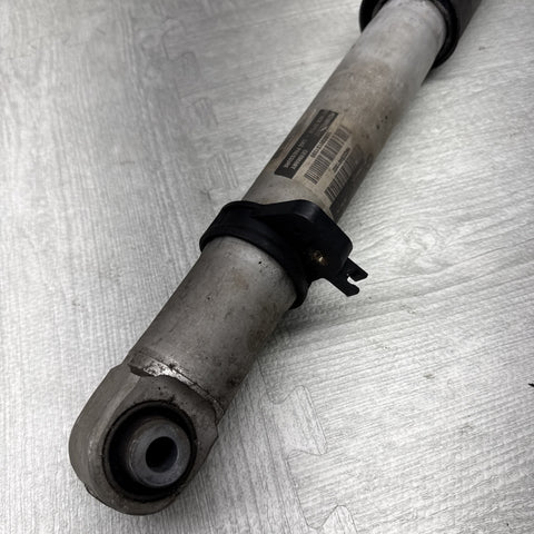 15 16 17 BMW M4 F82 Rear Right Passenger Shock Strut Absorber 2284910