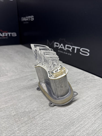 14-17 BMW F80 F82 F83 M3 M4 LEFT LED HEADLIGHT BALLAST MODULE OEM 1305715259