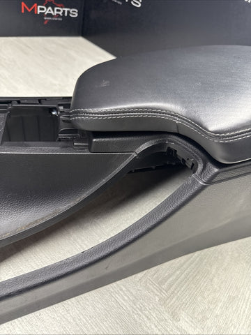 15-20 BMW F80 F82 F83 M3 M4 COMPLETE ARMREST CUPHOLDERS CENTER CONSOLE BLACK