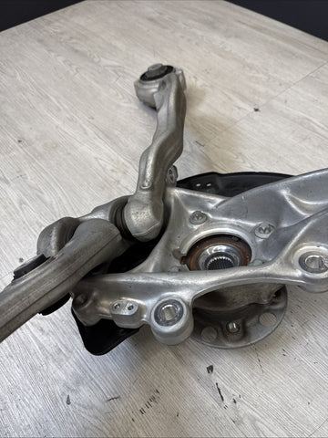 2015-2025 MERCEDES C300 4MATIC FRONT RIGHT SIDE SUSPENSION SPINDLE KNUCKLE OEM