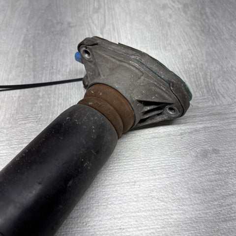 15 16 17 BMW M4 F82 Rear Right Passenger Shock Strut Absorber 2284910