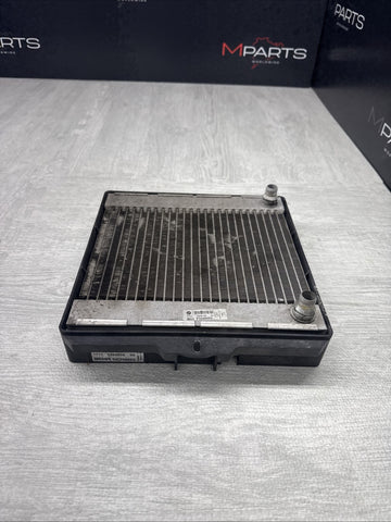 15-20 BMW F80 F82 F83 M3 M4 S55 FRONT RIGHT COOLER COOLANT RADIATOR OEM 2284604