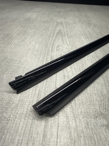 BMW E92 E93 FRONT SIDE DOOR GLOSS SHADOWLINE TRIMS OEM 7119079 7119080