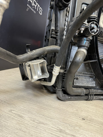 2023 MERCEDES C300 RADIATOR COOLING FAN + RADIATORS