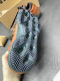 NEW adidas Yeezy 700 V3 Copper Fade Mens GY4109 SIZE 11.5