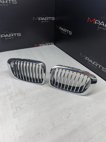 BMW 01-06 E46 M3 Front Kidney Grilles Chrome 51138208685 51138208686