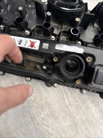 BMW 21-25 G80 G82 G83 M3 M4 S58 Motor Engine Cylinder Head Valve Cover OEM