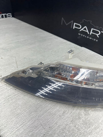 2004-10 BMW E63 E64 645 650 M6 Front Turn Signal Lights Lamps OEM