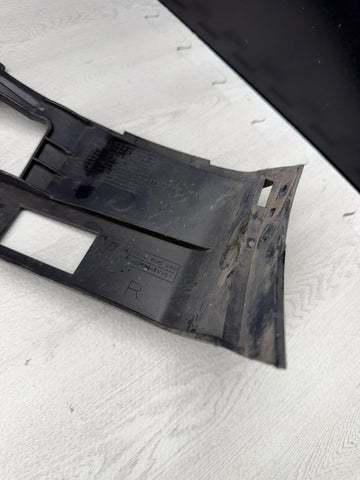 01-06 BMW E46 M3 Front Right Passenger Side Guard Bracket OEM 2695248 *Notes