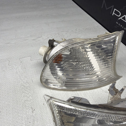 02-06 BMW E46 325 328 M3 Clear Corner Lights Tail Lamps 6919651 6919652 *Notes*