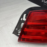 2015 - 2017 BMW F82 F83 M4 REAR RIGHT PASSENGER OUTER TAIL LIGHT OEM 7296100