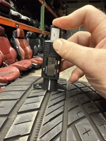 2018 Used 285/30ZR20 Continental ExtremeContact DWS06 Plus 99Y - 7-8/32