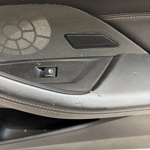 BMW 21-25 G82 G83 M4 Front Right Passenger Side Door Panel Black *Notes*