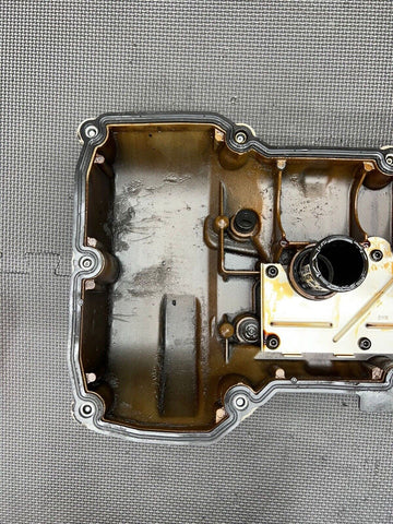 08-13 BMW E90 E92 E93 M3 S65 LEFT DRIVER SIDE ENGINE VALVE COVER