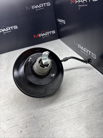 BMW F80 F82 F83 M3 M4 15-20 Brake Booster Master Cylinder 2015-2020 OEM 2284895