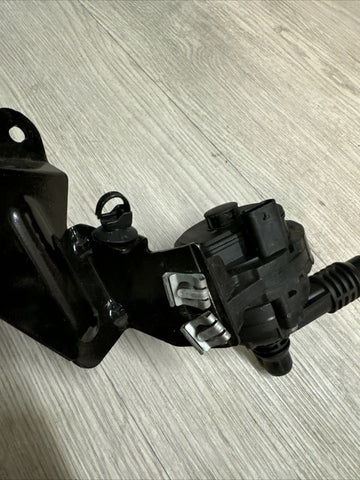 21-24 BMW G80 M3 Heater Control Valve 8840614-01 OEM