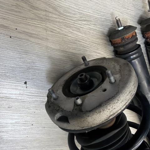 BMW E86 Z4 M Coupe Spring Struts Shocks Absorber Suspension Struts Left Right