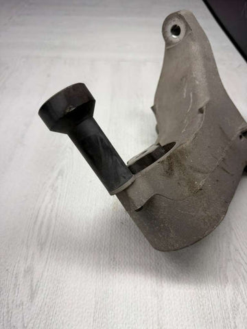 12-18 BMW M5 M6 F10 F06 F12 F13 Rear Differential Mount Bracket OEM 2284038