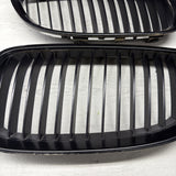 08-13 BMW E90 E92 E93 M3 Front Kidney Grilles Gloss Black