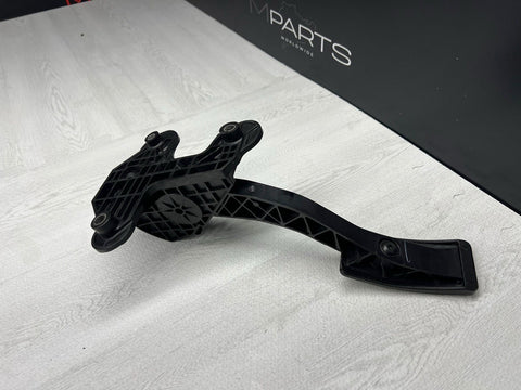 2011-2023 Ford Mustang Sport Accelerator Gas Pedal CR33-9F836-AB OEM