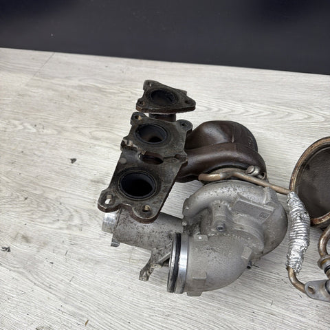 OEM BMW F80 F82 F83 F87 M2 M3 M4 S55 Engine Turbos Turbocharger Set 60k Miles