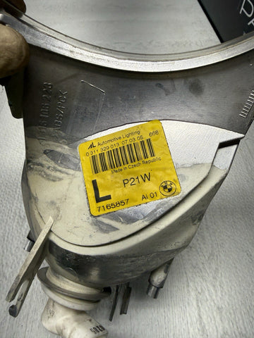 02-06 BMW E46 325 328 M3 Clear Corner Lights Tail Lamps 6919651 6919652 *Notes*