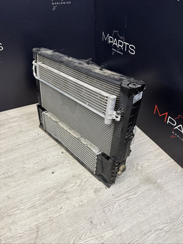 12-16 BMW F22 F23 F30 F32 F33 F36 F87 M2 Radiator Cooling Fan Complete Assembly