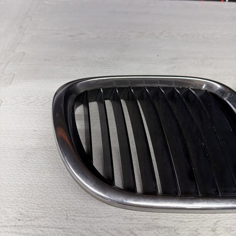 BMW Z3M Front Bumper Kidney Grille Pair OEM