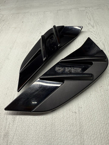21-26 BMW G82 G83 M4 Fender Grilles Grills OEM No Emblems
