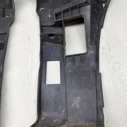 01-06 BMW E46 M3 FRONT BUMPER COVER GUARDS BRACKETS 2695247