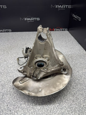 BMW 1 2 Series F70 F74 Driver O/S Right Front Wheel Carrier Hub OEM 6890172