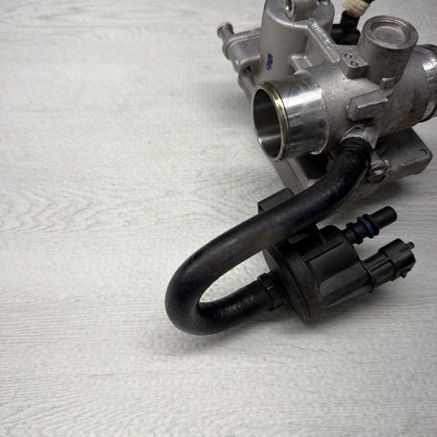 08-13 OEM BMW E90 E92 E93 M3 S65 Engine Idle Control Valve Actuator 7838024