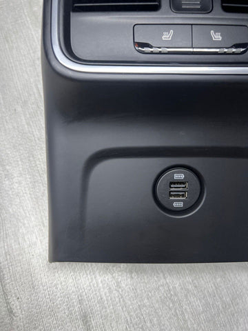 15-23 PORSCHE MACAN REAR A/C PANEL W/HEATED SEATS & DUAL USB PORT 95B819203