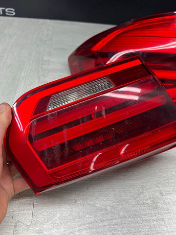 15-18 BMW F30 320 330 F80 M3 LCI Rear Tail Lights Taillights Set OEM