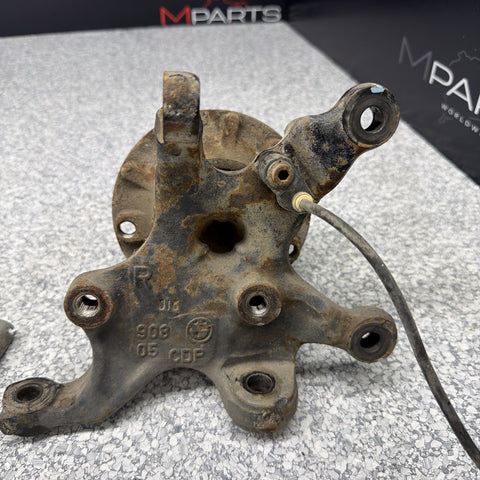 BMW Z3M E36 M3 S52 S54 RIGHT FRONT SPINDLE HUB ASSEMBLY 31212227908