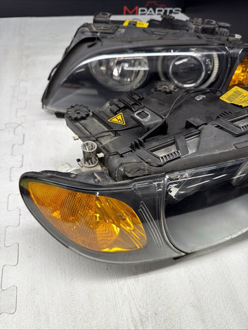 02-05 BMW E46 325I 328I 330I 4 Doors Xenon HID Headlight Assembly, OEM Pair L&R