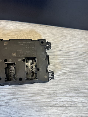 BMW F20 21 F22 F30 F80 F31 F34 F35 F32 F82 F33 F36 REM Control Module V2 9374507