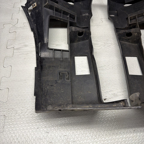 01-06 BMW E46 M3 FRONT BUMPER COVER GUARDS BRACKETS 2695247