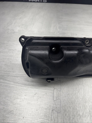 10-13 OEM BMW E70 E71 X5M X6M Engine S63 RH Intake Manifold