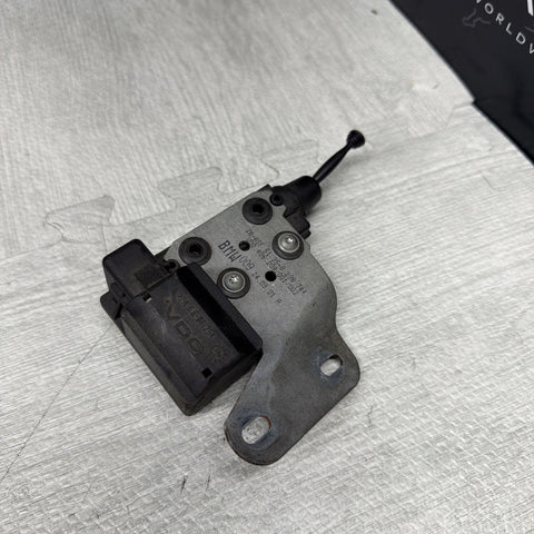 BMW E46 M3 330ci 325ci PASSENGER REAR WINDOW VENT REGULATOR MOTOR 8238744