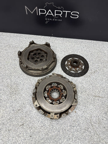2008-2013 BMW E90 E92 E93 M3 S65 FLYWHEEL PRESSURE PLATE & CLUTCH OEM 2283831