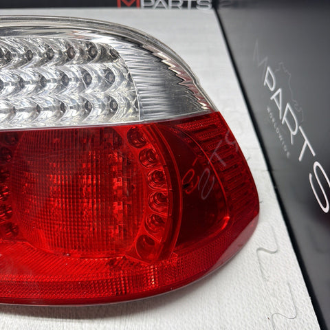 01-06 E46 BMW 330 M3 CONVERTIBLE REAR LED TAIL LIGHTS 6937454 SET