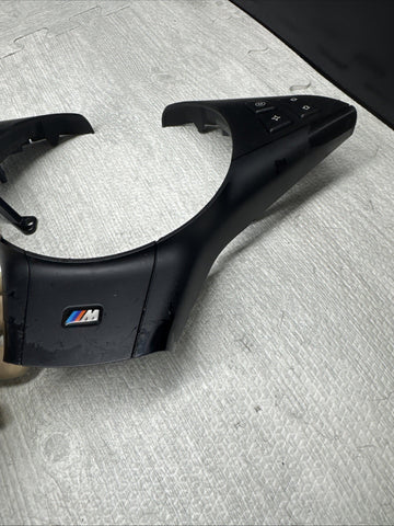 BMW E60 E63 E64 M5 M6 STEERING WHEEL TRIM OEM  *Notes*