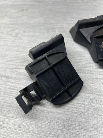 Genuine BMW E46 330 M3 REAR QUARTER SUPPORT BUMPER BRACKETS PAIR